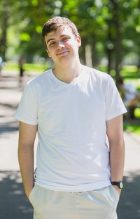 КРОПИНОВ.jpg
